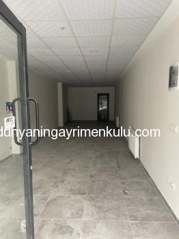 KİRACI MAYIS AYINDA DÜKKANI BOŞALTACAKTIR

MALTEPE MERKEZDE

İSKANI ALINMIŞ

MİNİBÜS YOLU ÜZERİNDEKİ 3 YILLIK BİNADA

YAYA SÜRKİLASYONU YOĞUN BÖLGEDE

HARİKA LOKASYONDA

3.2  METRE VİTRİNE SAHİP

55 m2 BRÜT 45 m2 NET

WC Lİ

SATILIK DÜKKAN