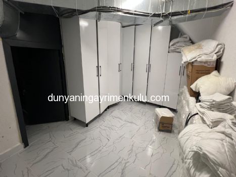 MALTEPE'DE SATILIK APART OTEL KİRACILI YATIRIMLIK BİNANIN 4 KATI