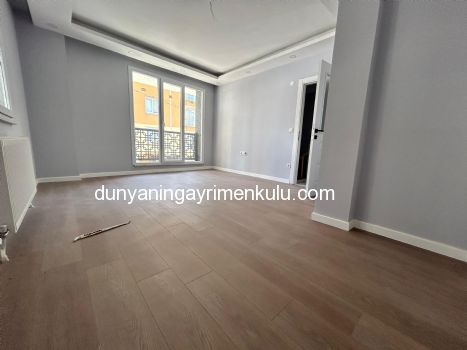 SANCAKTEPE FATİH MAHALLESİNDE SATILIK 2+1 TERS DUBLEKS DAİRE
