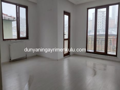 FINDIKLIDA GENÇ BİNADA 2+1 SATILIK DAİRE