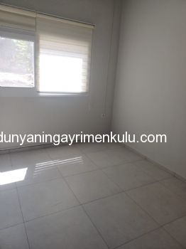 İZYUZU PLAJI YOLU ÜZERİNDE MÜSTAKİL KÖY EVİ
