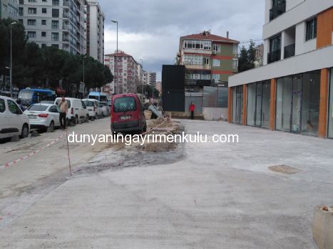 KAZASKER MİNİBÜS CADDESİ ÜZERİNDE KİRALIK DÜKKAN