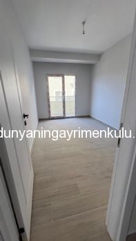 ALTINOVA'DA YENİ BİNADA 4.KAT 3+1 KİRALIK DAİRE