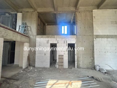 SULTANBEYLİ'DE TEM'E CEPHELİ SATILIK FABRİKA&ÜRETİM TESİSİ