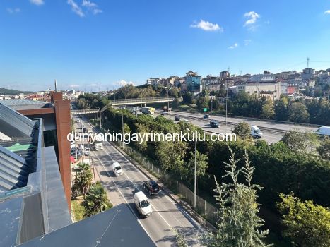 SULTANBEYLİ'DE TEM'E CEPHELİ SATILIK FABRİKA&ÜRETİM TESİSİ