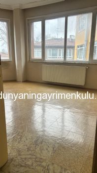 ÜSKÜDAR DOĞANCILAR CADDESİNDE KÖŞE BİNADA SATILIK 3+1 DAİRE