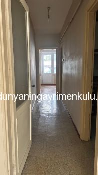 ÜSKÜDAR DOĞANCILAR CADDESİNDE KÖŞE BİNADA SATILIK 3+1 DAİRE