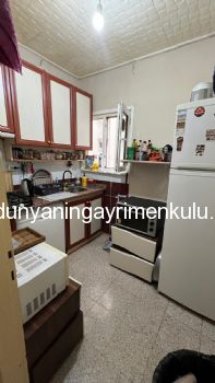 ÜSKÜDAR DOĞANCILAR CADDESİNDE KÖŞE BİNADA SATILIK 3+1 DAİRE