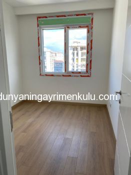 ERENKÖY'DE YENİ BİNADA MARMARAYA YAKIN 3+1 SATILIK DAİRE