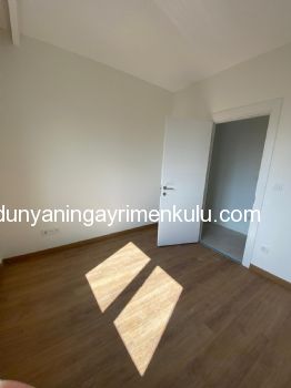 ERENKÖY'DE MARMARAYA YAKIN 2+1 SATILIK DAİRE