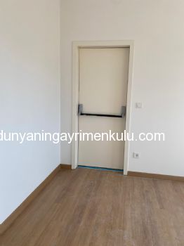 ERENKÖY'DE MARMARAYA YAKIN 2+1 SATILIK DAİRE