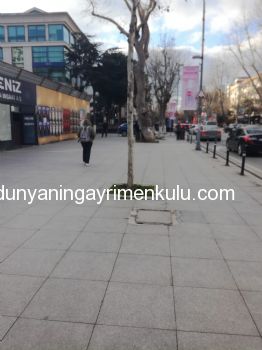 CADDEBOSTAN BAĞDAT CADDESİNDE SATILIK DÜKKAN