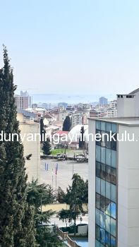 YAKACIK'TA 7/24 GÜVENLİKLİ SİTEDE SIFIR KİRALIK 2+1 DAİRE
