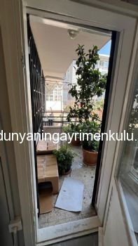 KALAMIŞ SAHİLDE İŞ YERİNE UYGUN KİRALIK 2+1 DAİRE