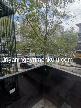 SUADİYE MİNİBÜS CADDESİNE 30 METRE DAİRE