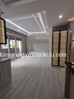 SUADİYE MİNİBÜS CADDESİNE 30 METRE DAİRE