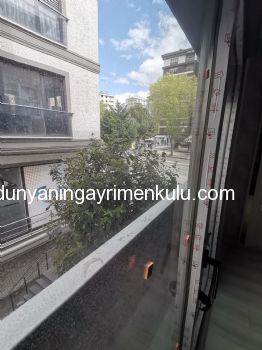 SUADİYE MİNİBÜS CADDESİNE 30 METRE DAİRE