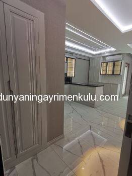 SUADİYE MİNİBÜS CADDESİNE 30 METRE DAİRE