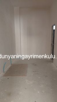 KAZASKER MİNİBÜS CADDESİ ÜZERİNDE KİRALIK DÜKKAN