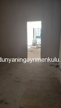 KAZASKER MİNİBÜS CADDESİ ÜZERİNDE KİRALIK DÜKKAN