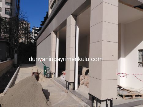KAZASKER MİNİBÜS CADDESİ ÜZERİNDE KİRALIK DÜKKAN