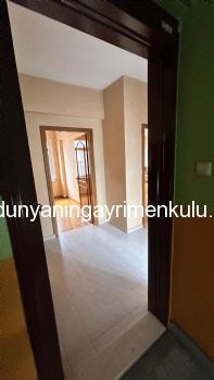 PENDİK SAHİLDE ÇARŞI GİRİŞİNDE 3.KAT SATILIK 3+1 DAİRE