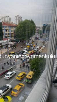 KIZILTOPRAK BAĞDAT CADDESİ ÜZERİNDE KİRALIK OFİS