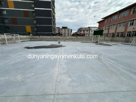 SULTANGAZİ İSMETPAŞA'DA PRESTİJLİ BİNADA SATILIK DÜKKAN