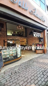 ÇIRAĞAN CADDESİ ÜZERİNDE 200m2 SATILIK DÜKKAN & KAFE & MAĞAZA
