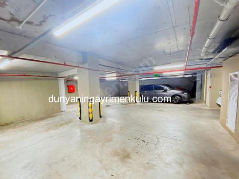 YILDIZ POSTA CADDESİ YILDIZ RESIDANS'TA KİRALIK OFİS
