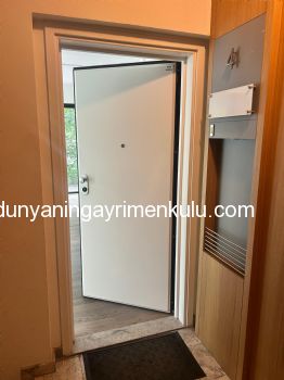 YILDIZ POSTA CADDESİ YILDIZ RESIDANS'TA KİRALIK OFİS