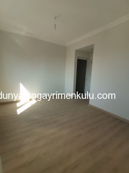 MİNÜBÜS CAD YAKIN 79 M2 2+1 BALKONLU KISMİ DENİZ GÖREN 2+1 DAİRE
