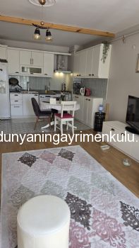 ÇEKMEKÖY DE İÇİ YAPILI MASRAFSIZ 1+1 SATILIK DAİRE