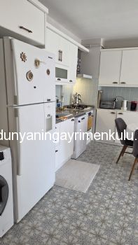 ÇEKMEKÖY DE İÇİ YAPILI MASRAFSIZ 1+1 SATILIK DAİRE
