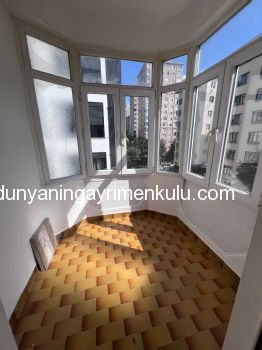 SAHRAYICEDİT DE MASRAFSIZ METROYA YAKIN 3+1 KİRALIK DAİRE