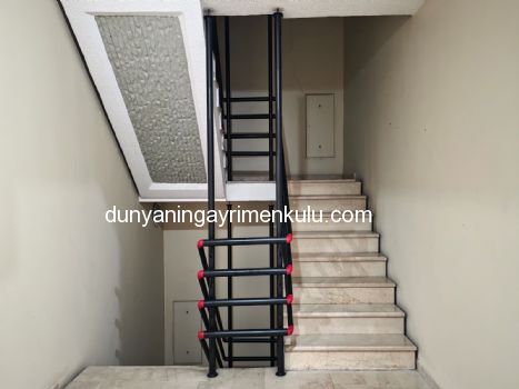 ATAŞEHİR ATA BLOKLARI'NDA BOŞ / MASRAFSIZ SATILIK 3+1 DAİRE