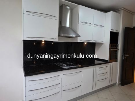 ATAŞEHİR ATA BLOKLARI'NDA BOŞ / MASRAFSIZ SATILIK 3+1 DAİRE