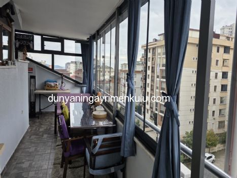 ZÜMRÜTEVLERDE 14 YILLIK 3+2 MASRAFSIZ SATILIK DUBLEKS DAİRE
